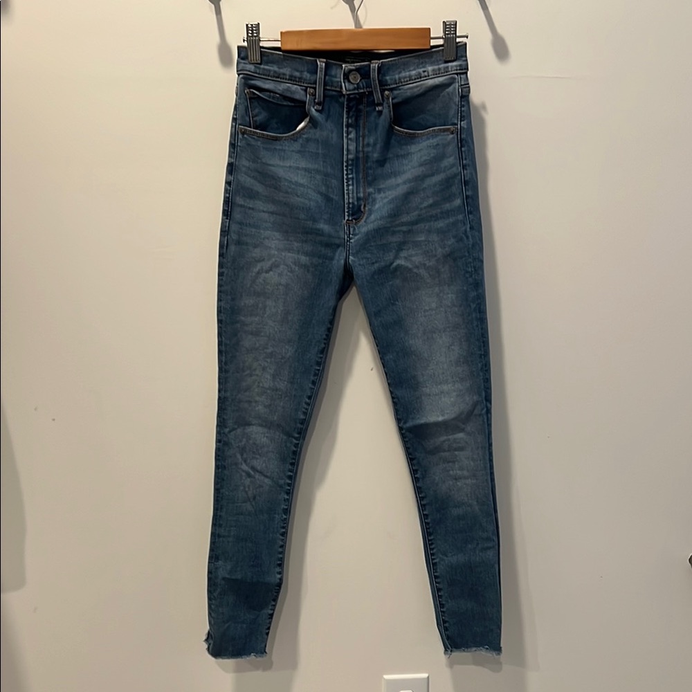Abercrombie & Fitch Blue Ultra High Rise Super Skinny Jeans, size 26 short